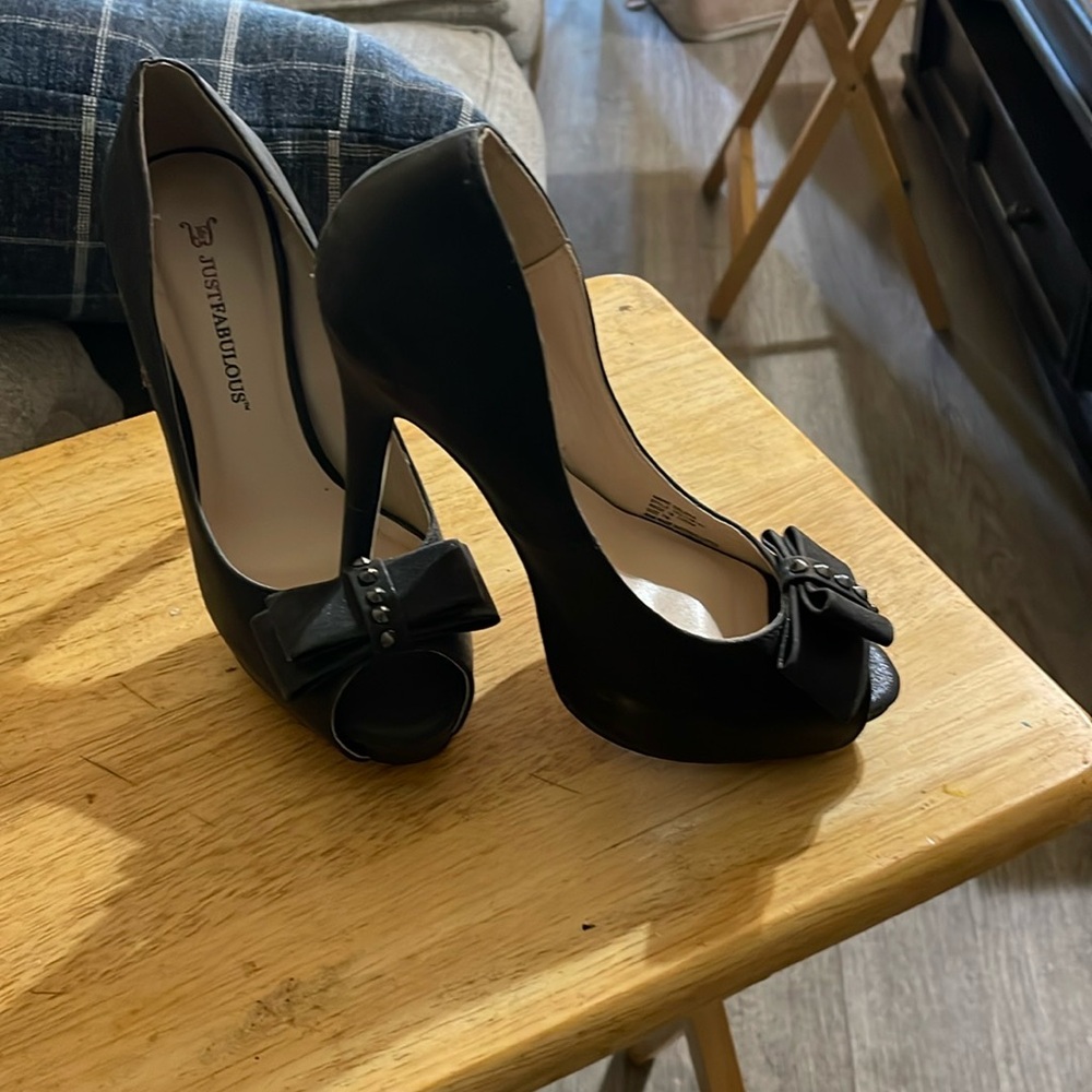 JustFab Black Platform Heels with Peep-Toe
